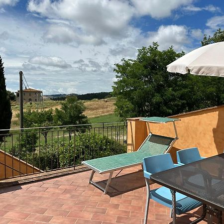 Borgo Tignano Lägenhet Casole dʼElsa Exteriör bild