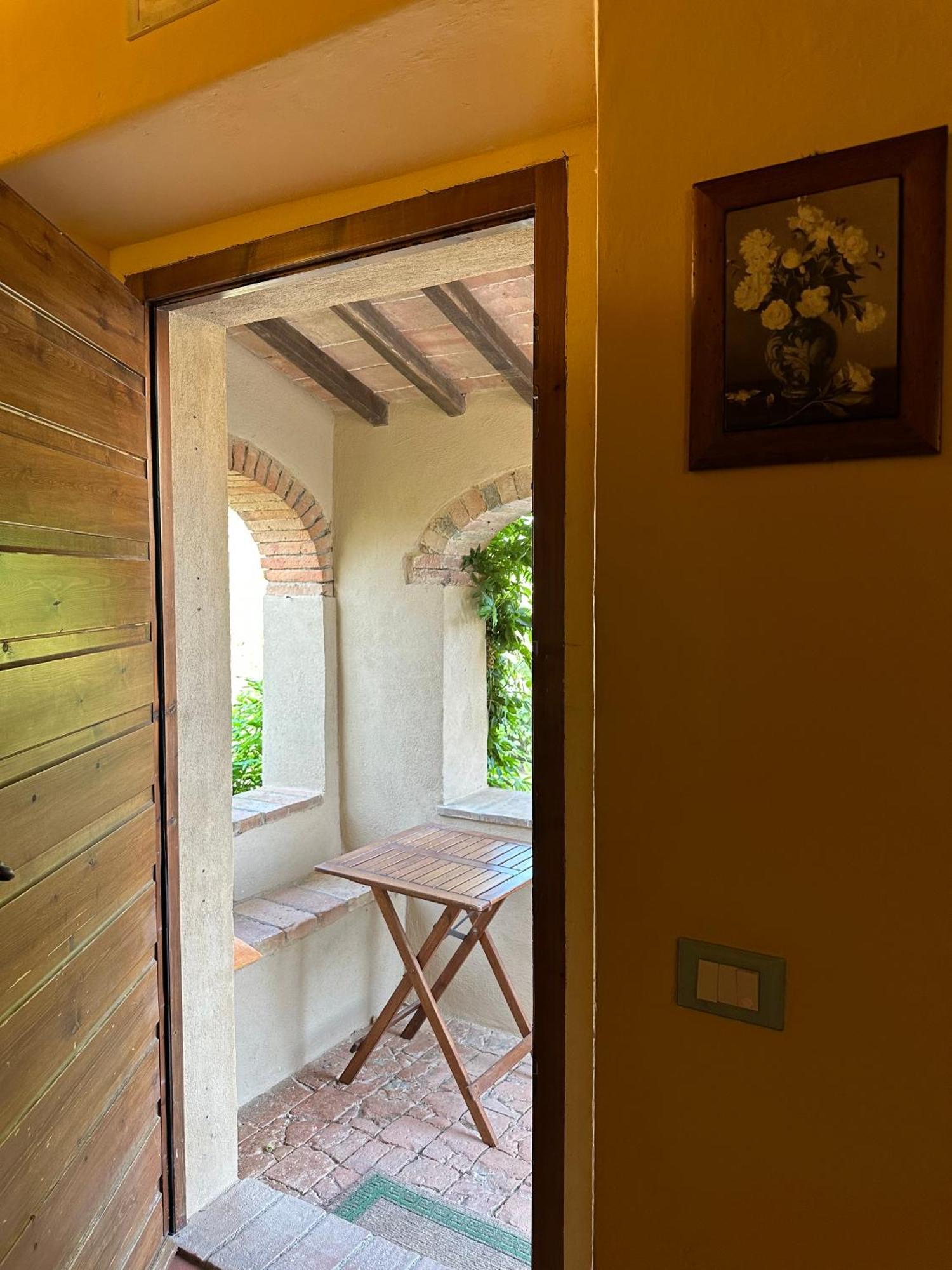 Borgo Tignano Lägenhet Casole dʼElsa Exteriör bild