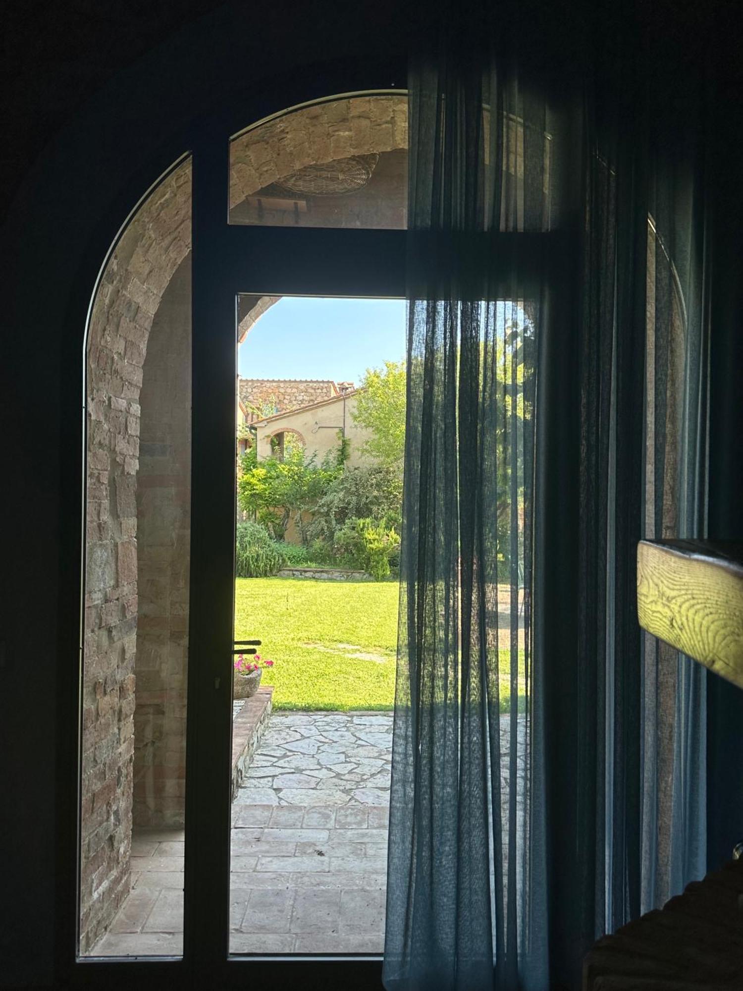 Borgo Tignano Lägenhet Casole dʼElsa Exteriör bild