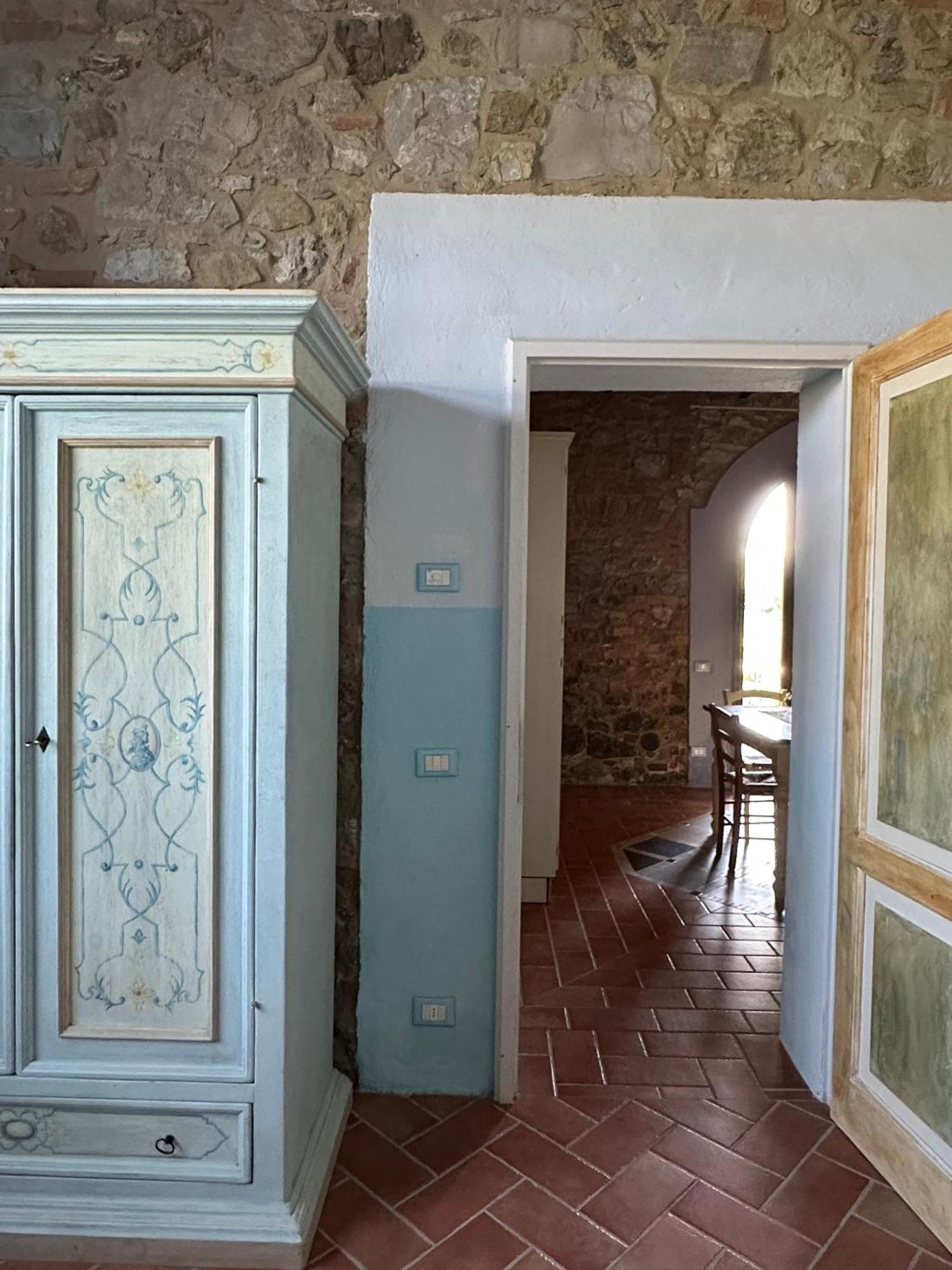 Borgo Tignano Lägenhet Casole dʼElsa Exteriör bild