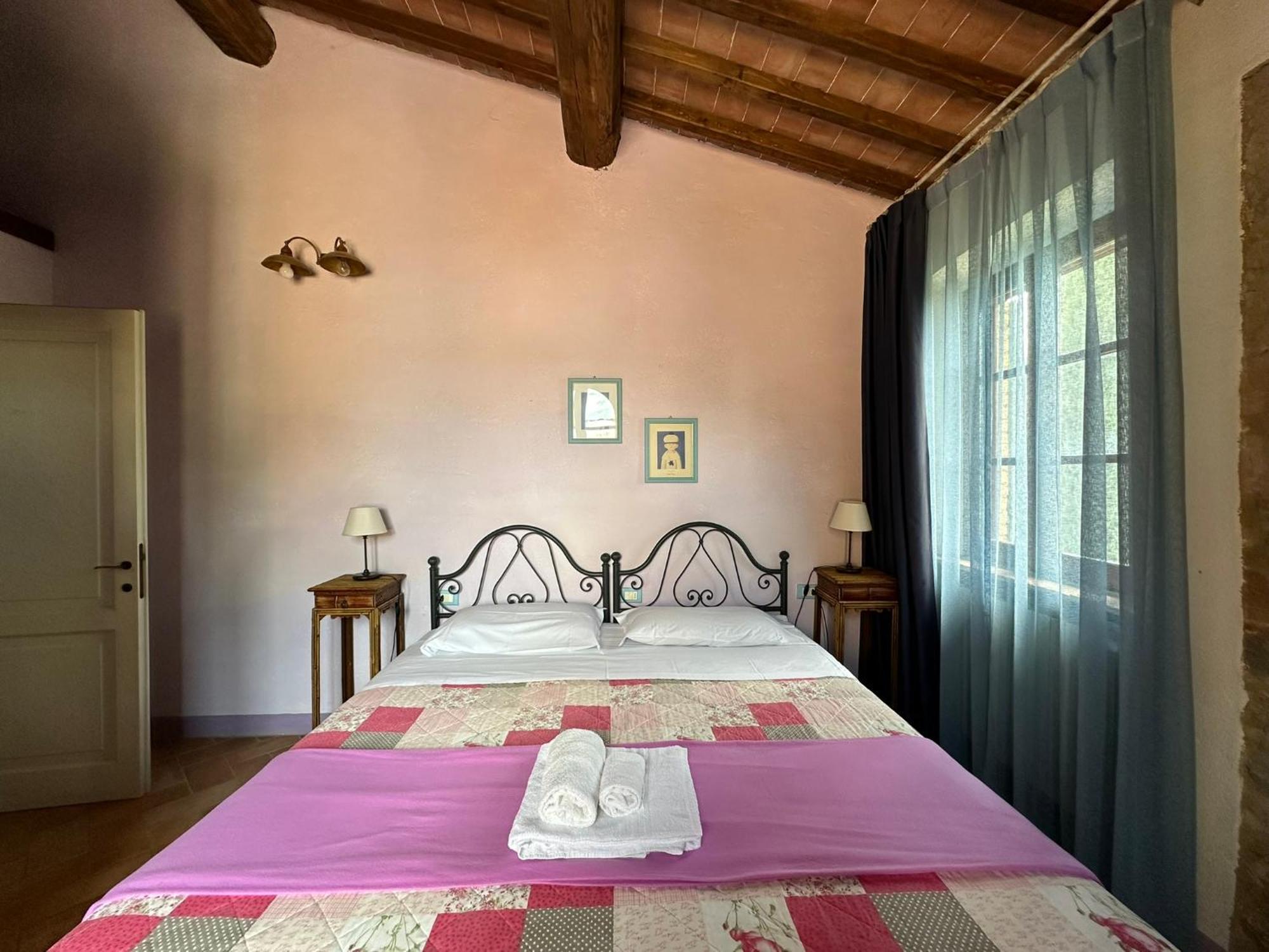 Borgo Tignano Lägenhet Casole dʼElsa Exteriör bild
